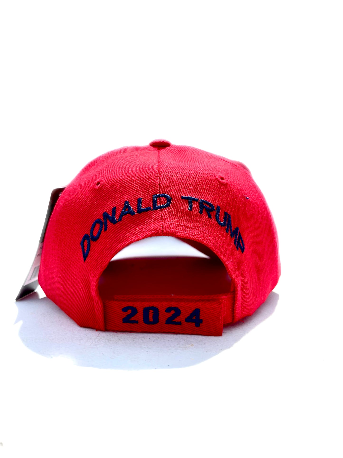 TRUMP 2024 RED PRESIDENTIAL SEAL HAT