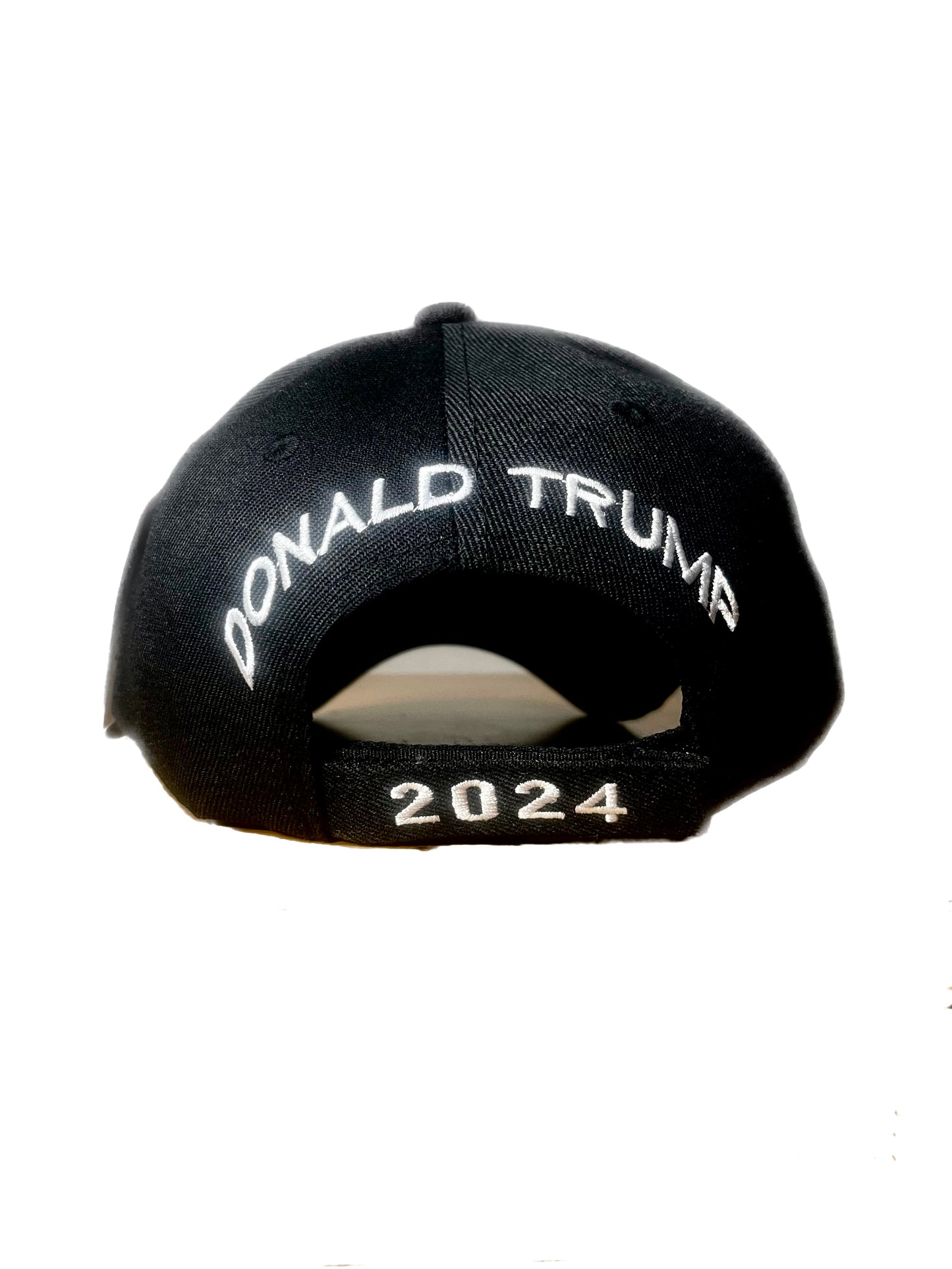 TRUMP 2024 BLACK PRESIDENTIAL SEAL HAT