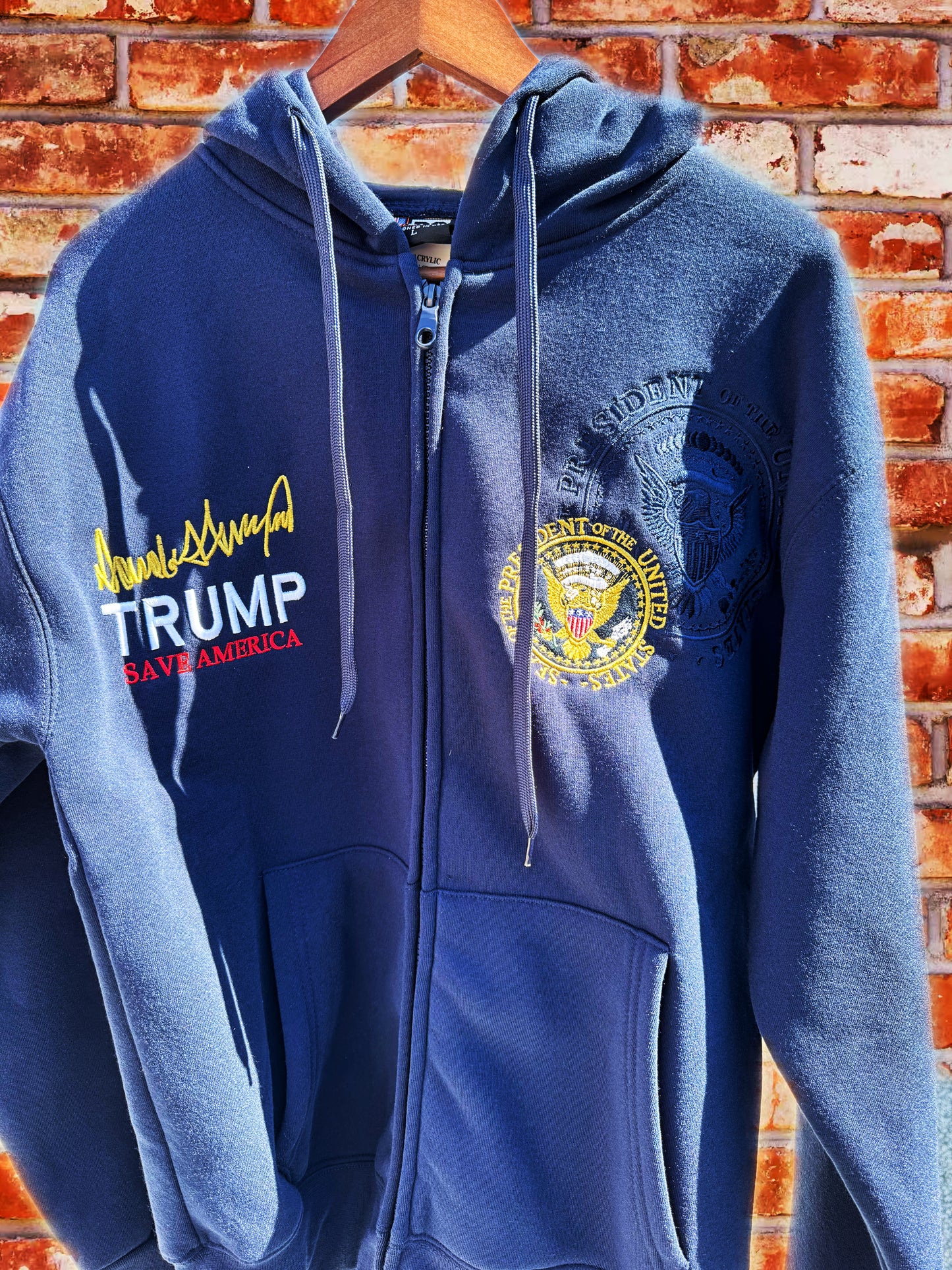 TRUMP ZIP UP PRESIDENTIAL SEAL HOODIE LIMITED EDITION